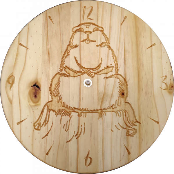 Marmotte - Horloge Murale en Bois de Pin – Image 2
